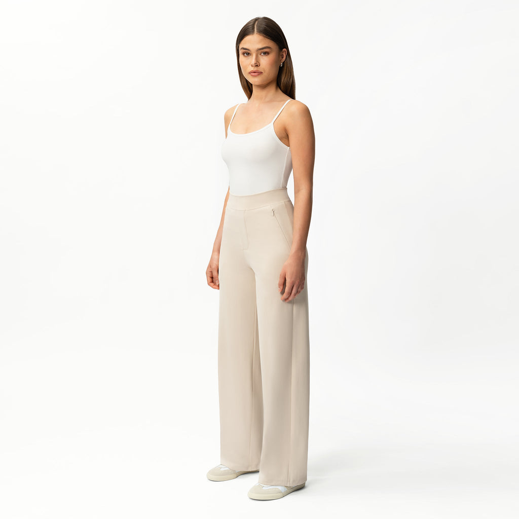 Clara Spodnie w Stylu Relaxed Straight