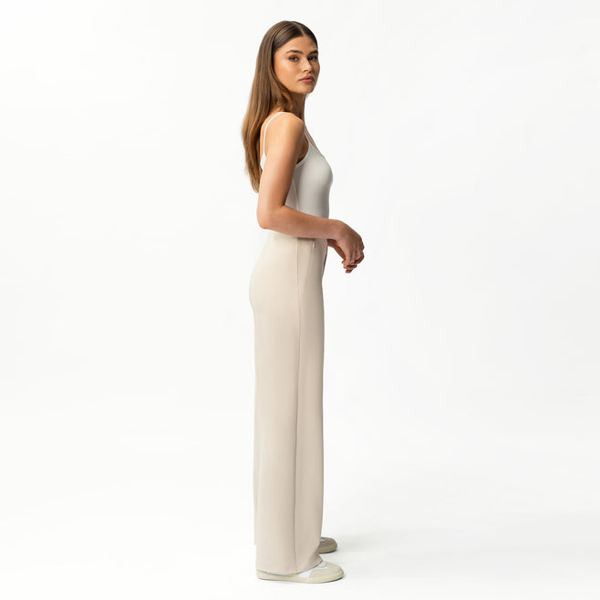 Clara Spodnie w Stylu Relaxed Straight