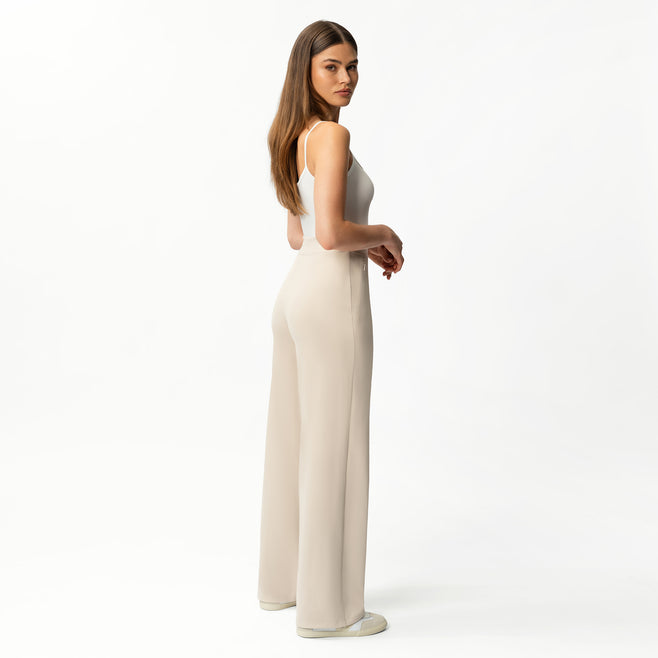 Clara Spodnie w Stylu Relaxed Straight
