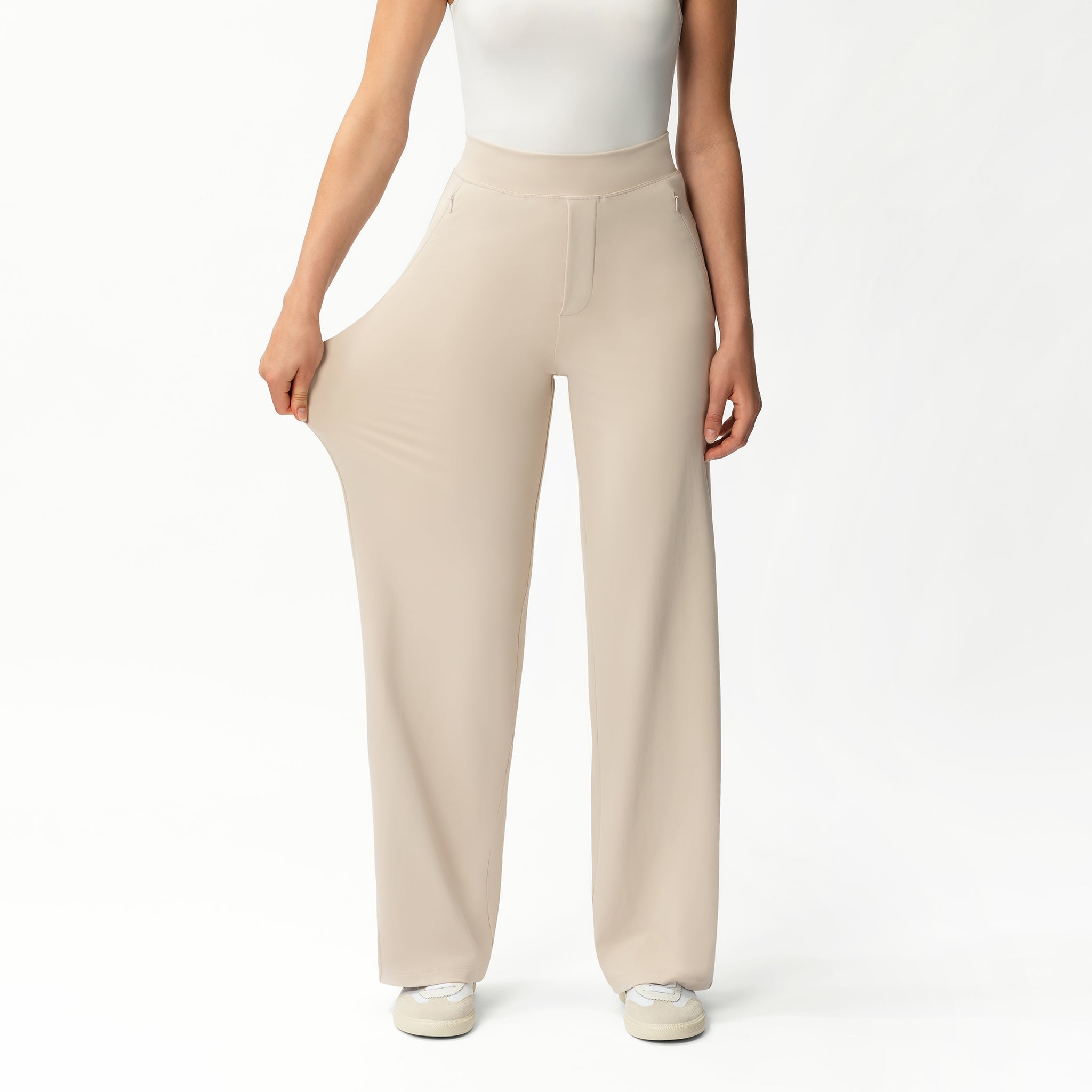 Clara Spodnie w Stylu Relaxed Straight