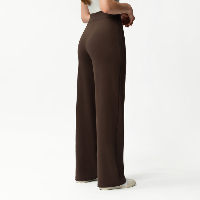Clara Spodnie w Stylu Relaxed Straight