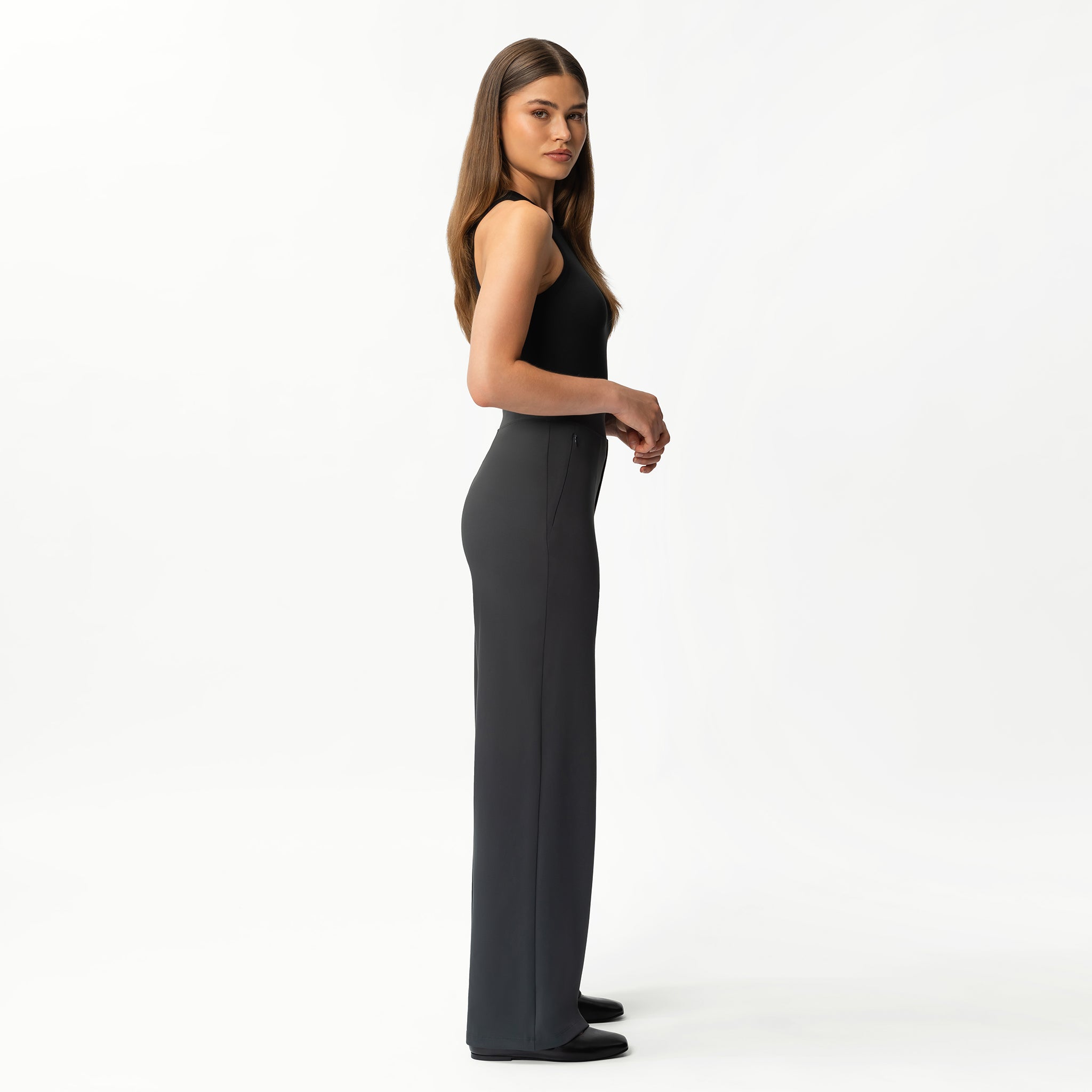 Clara Spodnie w Stylu Relaxed Straight