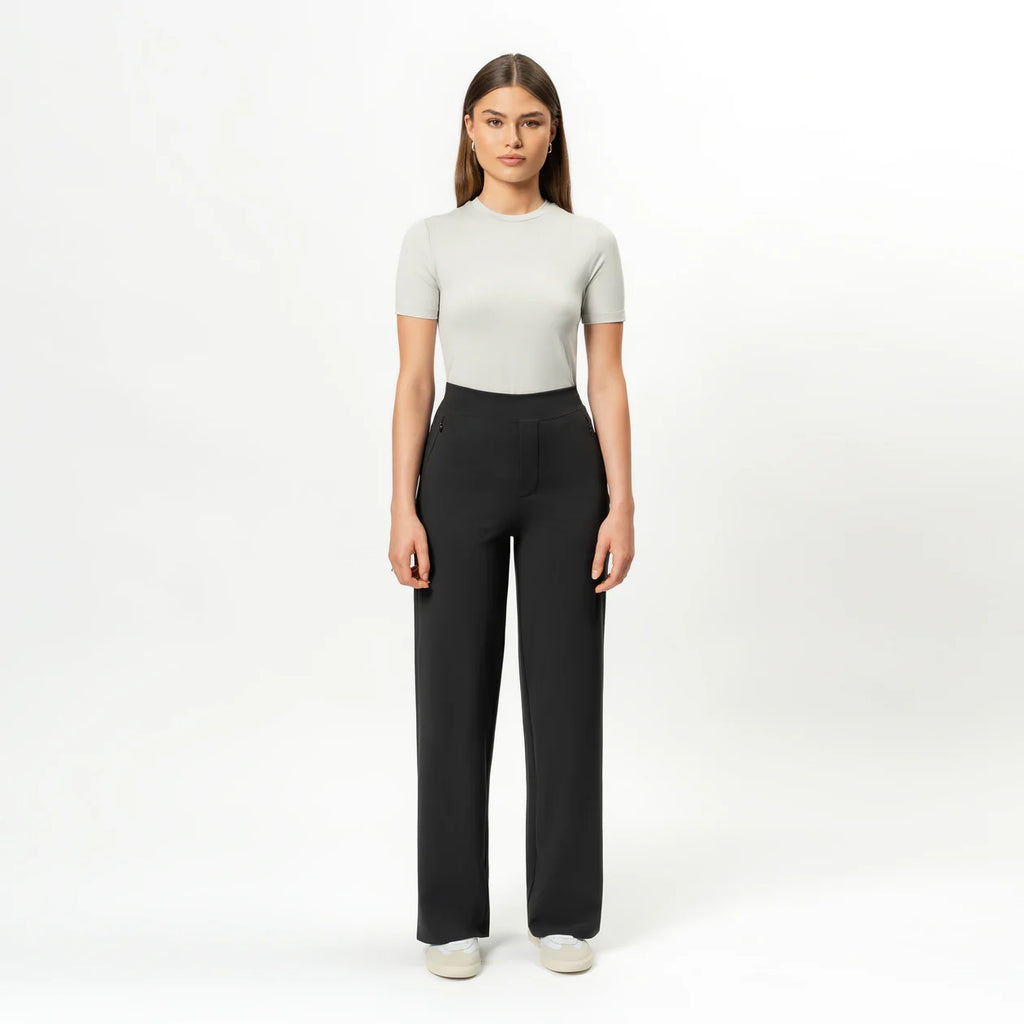 Clara Spodnie w Stylu Relaxed Straight