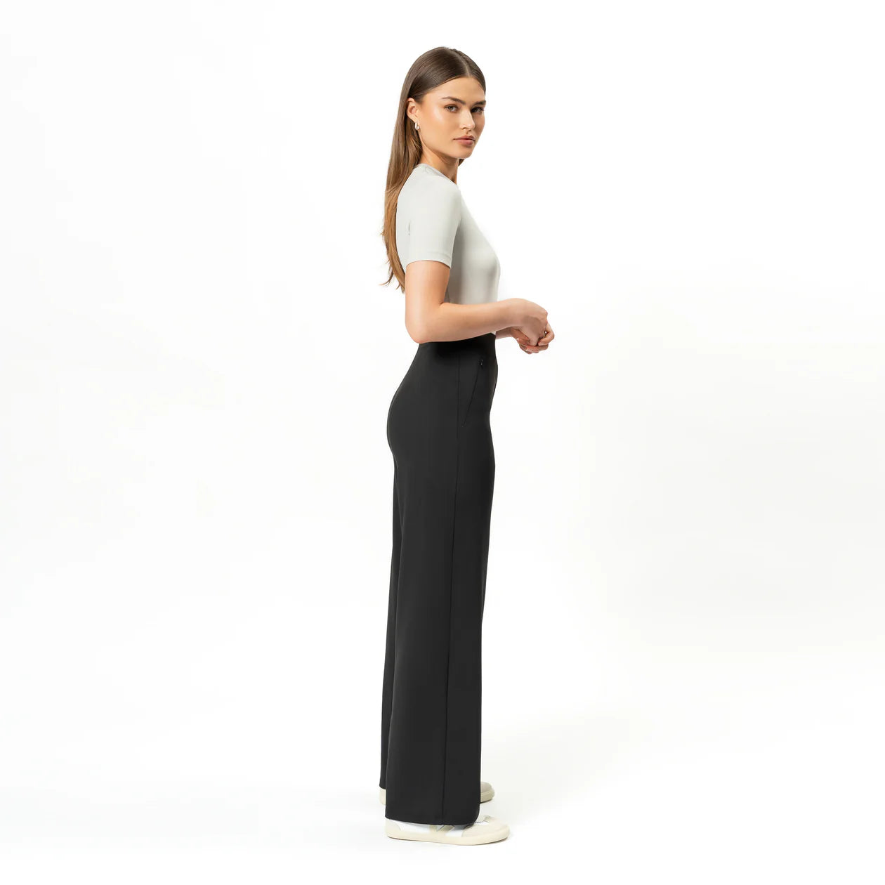 Clara Spodnie w Stylu Relaxed Straight