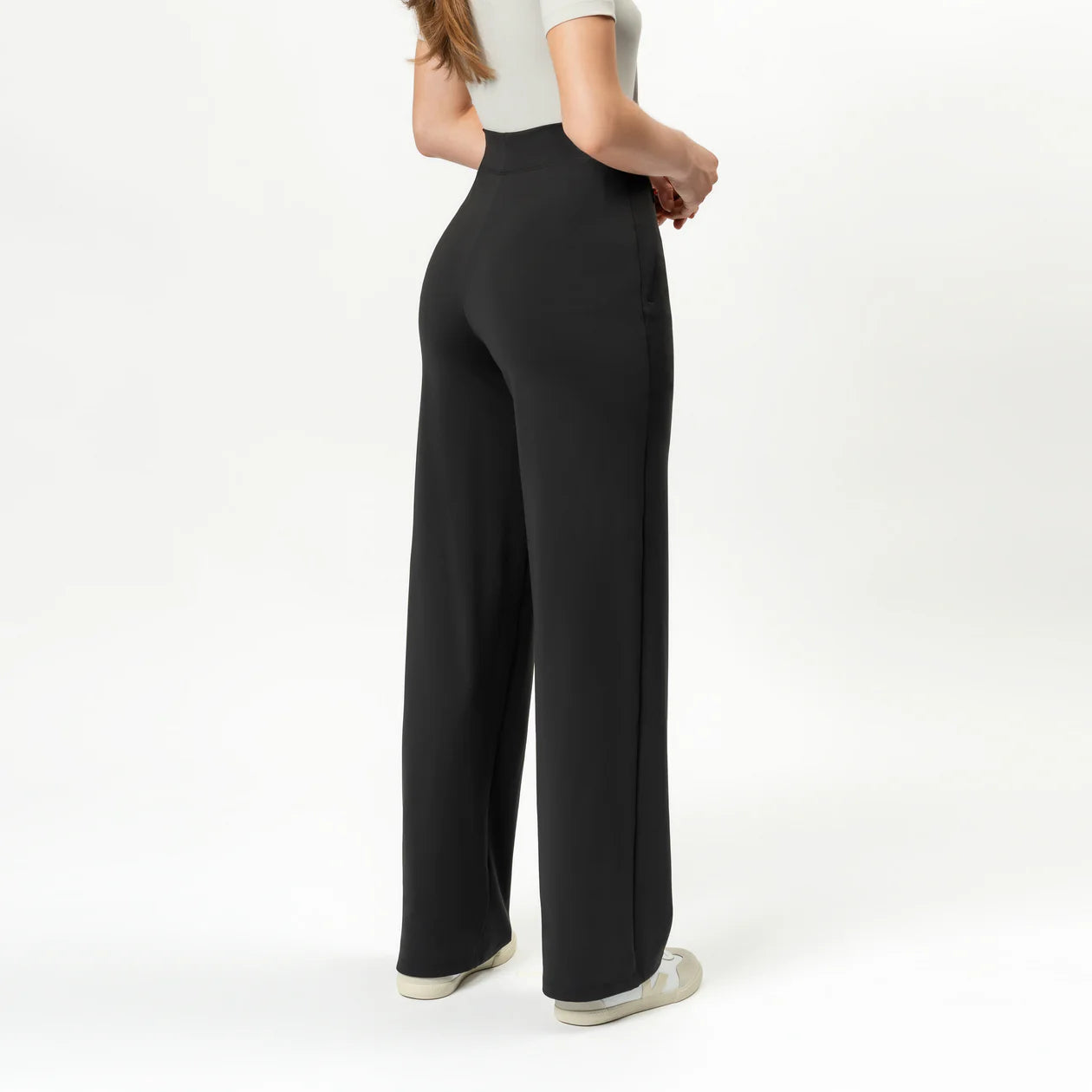 Clara Spodnie w Stylu Relaxed Straight