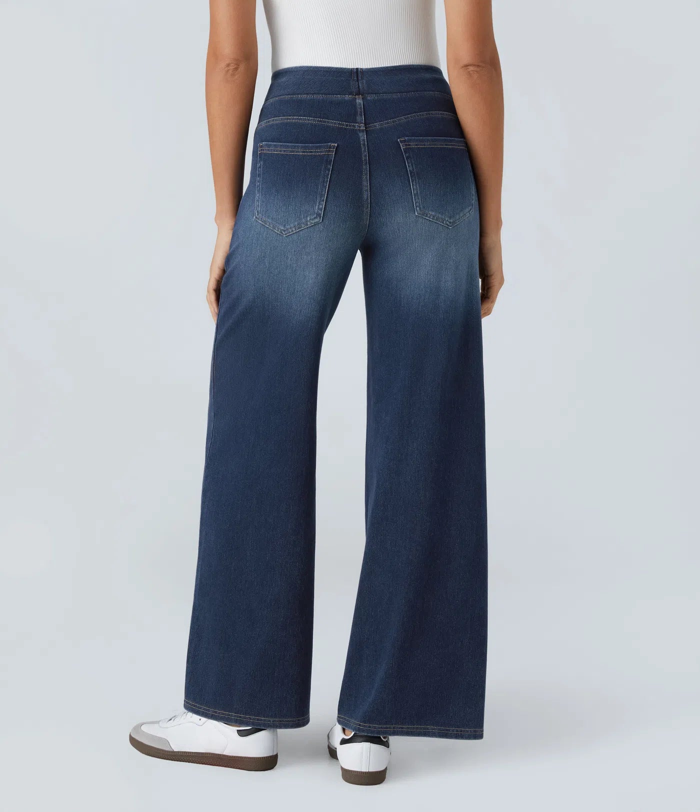Nuviora Wide Jeans
